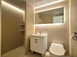 HONGDAE Private House 6Room 4Bath 10beds - 2