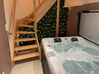 Duplex with Jacuzzi - Grand place Arras - 4
