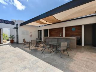 Icono 504 PH by Guys Riviera - 4