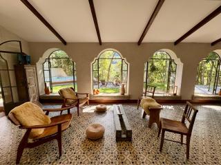 Casa 13 Floresta Boa Vista - Casa Espetacular com 6 Quartos e Arquitetura Única - 2