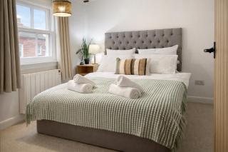 Modern 2Bedroom Apartment Free Private Parking Woodbridge Central - 2