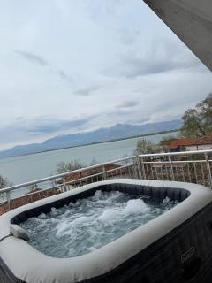 Shiroke Relax Villa - 5