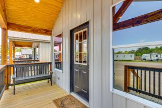 Boating & Fishing Home Base Near the Sabine River! - 7