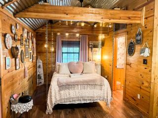 River of Love Cabins - 1