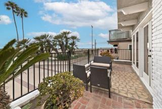 Ocean and Pier Views on Bike Path- 2310 WOF home - 3
