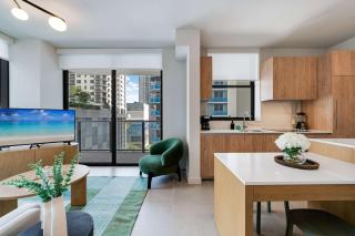 Downtown Collective - Pool Sauna and Rooftop Bar - 1