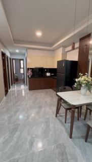 Cara River Park Luxury Apartment - 4