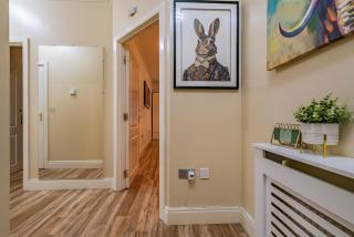 Old Market House, Manchester, Sleeps 6 - 1