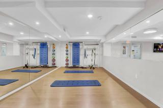 Dwntn* Gym* Dogs OK* Game Room* Rooftop Retreat - 7