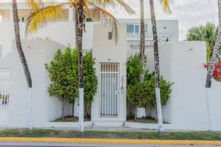 Pelegrina Beach Haus 6BR Powered G SJ - 8
