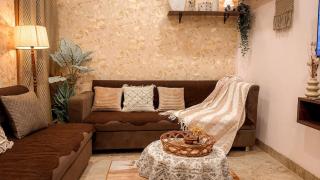 Luxe Earthy Cozy 1BHK, 43 inch SmartTV, Wi-Fi, AC, near Bombay Hospital - 7