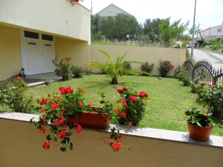 Two-Bedroom Apartment in Drage I - Drage - 4