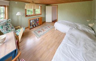 3 Bedroom Gorgeous Home In Halmstad - 2