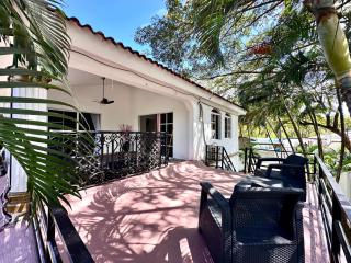 HappiCasaRD & Holistic House - 7