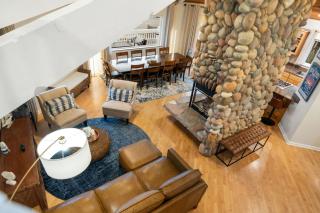 Point Whitehorn Cottage - 8