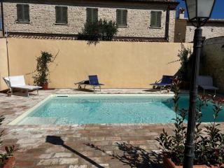House in a village with swimming pool - 3