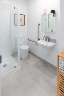 Hotel Comfort ,Ground Floor, City Apartment - 4