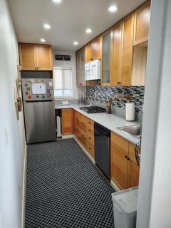 Belmont Shore Beach House - 2