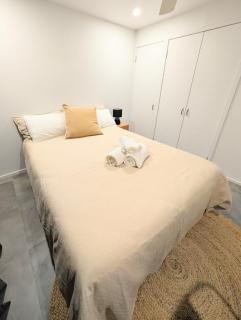 Quiet New Farm Retreat with Pool & Free Parking - 2