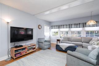 304 Ruby A & B - Charming Balboa Island Duplex - 6