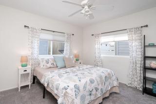 Balboa Island Charmer- 304 Ruby B home - 4
