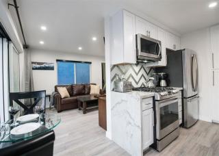 Gorgeous Modern Oasis with Huge Front Patio-122 home - 2