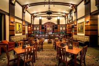 Disney's Grand Californian Hotel & Spa - 9