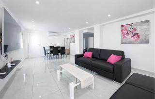 Beautiful Home In Villamarchante - 7