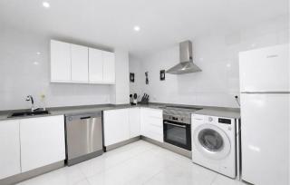 Beautiful Home In Villamarchante - 5