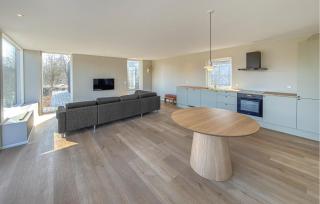 3 Bedroom Cozy Home In Ebeltoft - 0
