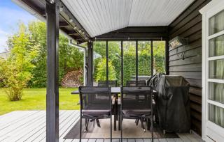 3 Bedroom Beautiful Home In Dronningmølle - 9