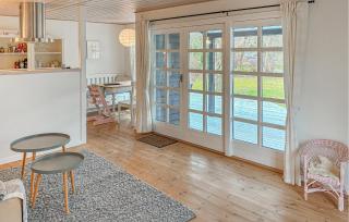 3 Bedroom Beautiful Home In Dronningmølle - 3
