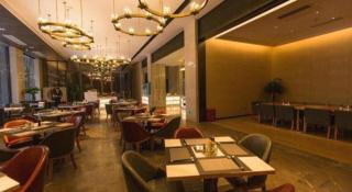 Echeng Hotel Laibing Jinxiu Shuidian Tower - 9