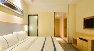 City Comfort Inn Wuhan Dream Times Meiyuan Community Metro Station - 3