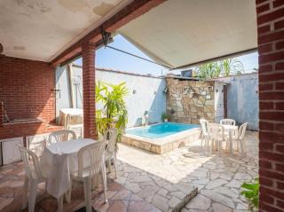 Simple house in Angra dos Reis - 4