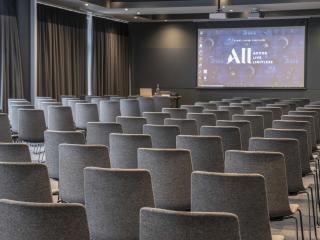 Novotel Edinburgh Park - 4