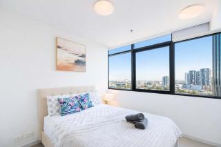 16S Abnb-Style Easy 2BR APT 7 mins Crown Casino walk, Free Parking - 0