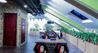 Yiwu Jane Eyre Love Nest Hotel - 8