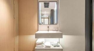 Yiwu Jane Eyre Love Nest Hotel - 4