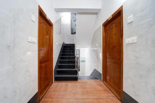 Super Townhouse Coimbatore International Airport Formerly MK Elegance Inn - 4