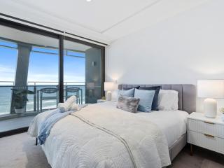 Beachfront Elegance | 1BR Jewel North | Pool&Ocean - 6
