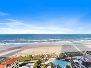 Beachfront Elegance | 1BR Jewel North | Pool&Ocean - 3