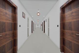 Super Collection O Sector 18 Metro station - 3