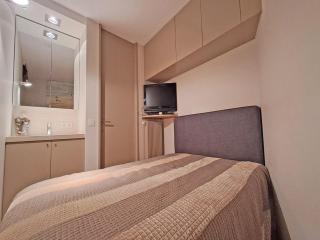 Duplex in Knokke with Stunning Sea Views - 5