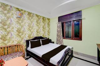 Super Townhouse Godavarikhani Bus Terminal Formerly Sai Leela Residency - 9