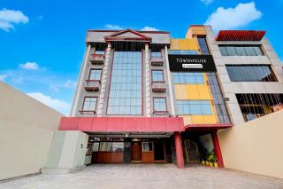 Super Townhouse Godavarikhani Bus Terminal Formerly Sai Leela Residency - 0