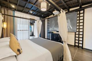 12C River View Homestay Overlooks the Panoramic Light Show of Furong Town - 4