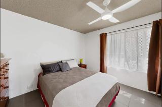 Alex Heads Coastal Stay Walk to Beach Pool & Views - 2