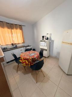 Casa de fundo com 1 quarto, para até 5 pessoas se 2 na cama de casal - 2