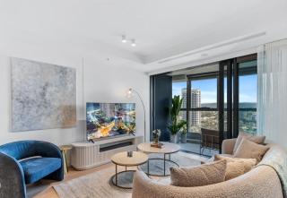 Luxury Coastal Retreat | 2BR Jewel North | Pool - 8